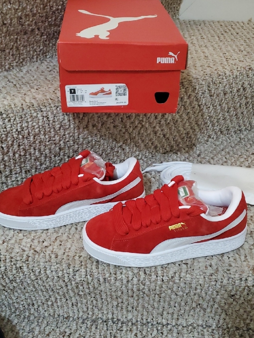 Youth Puma Suede XL Jr, Size 7